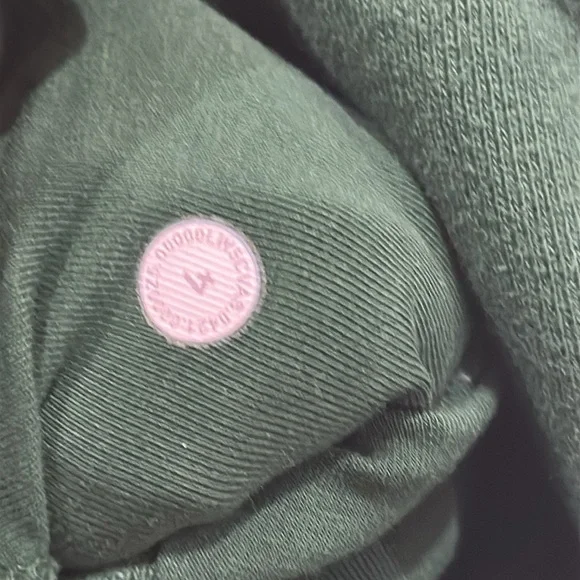 Lulu🍋 Everglade Green Scuba High-Rise Jogger size 4 - Picture 7 of 7